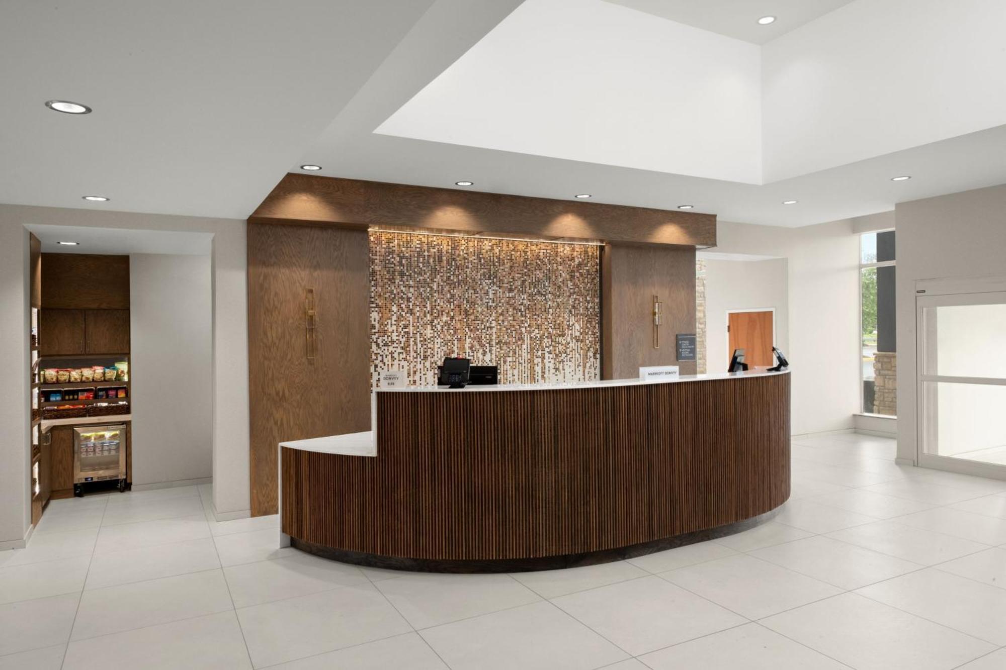 Delta By Marriott Colonial Heights