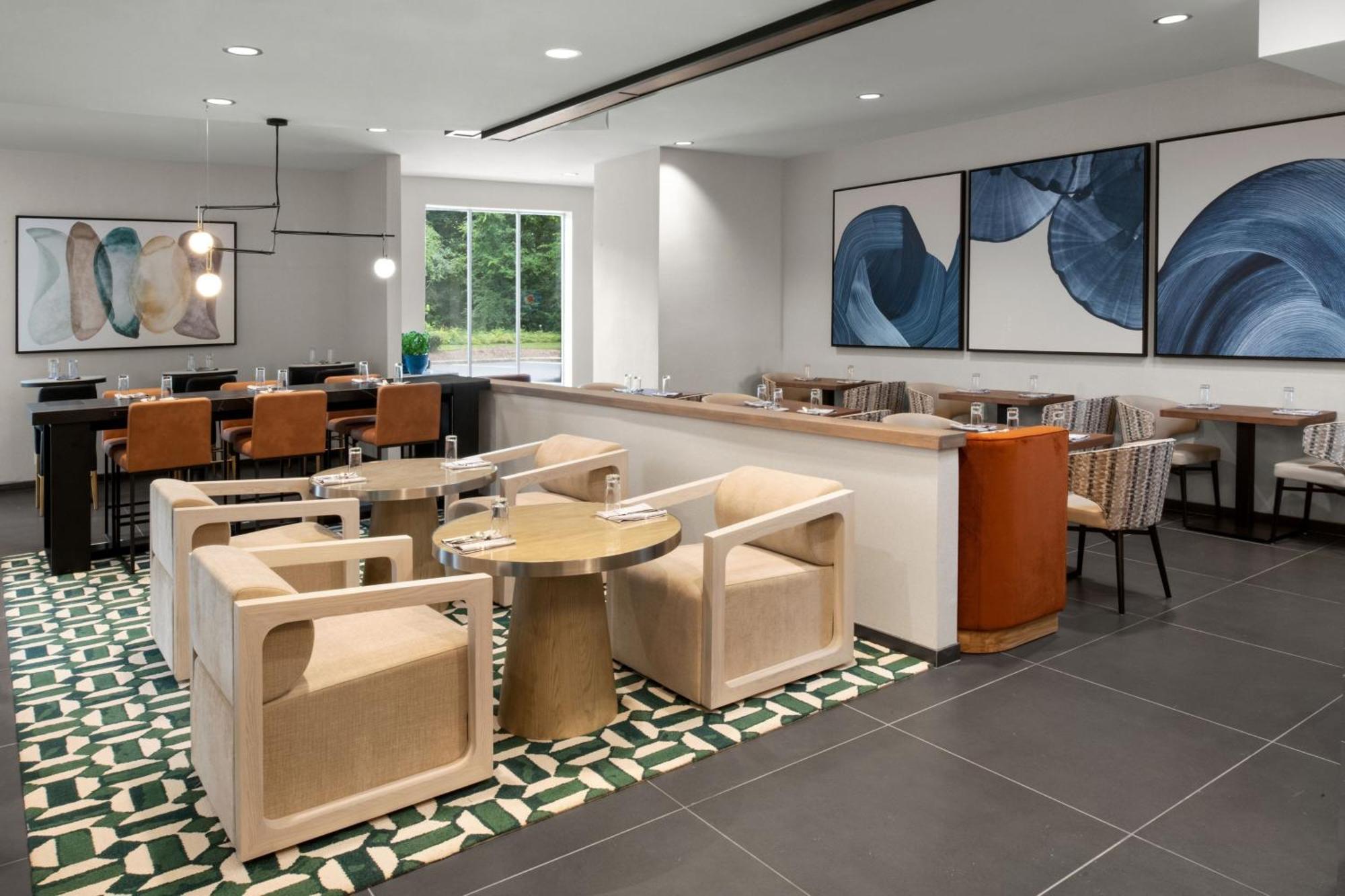 Delta By Marriott 3*
