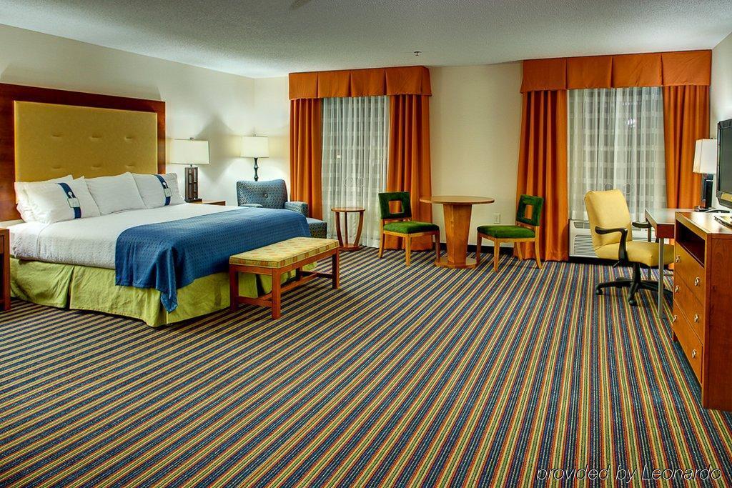 Hotel Delta By Marriott 3*